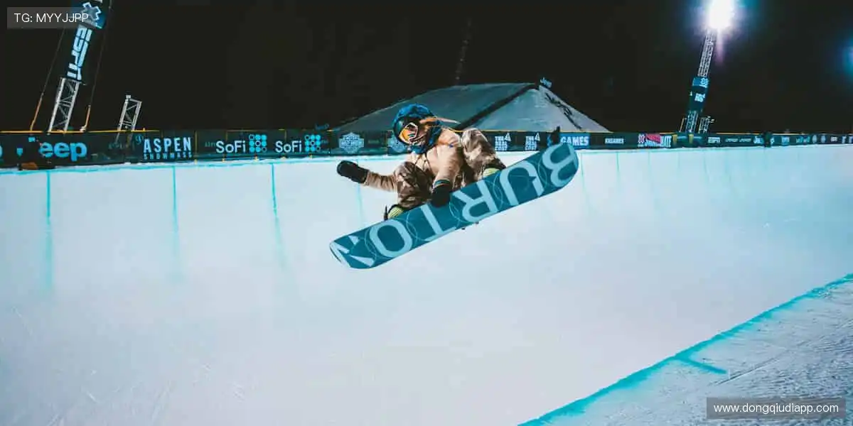 篮筐之下，书写属于你的传奇！🏀✨